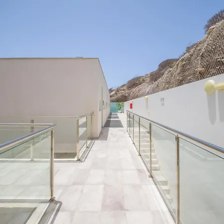 Beyond Amadores 11 Моган