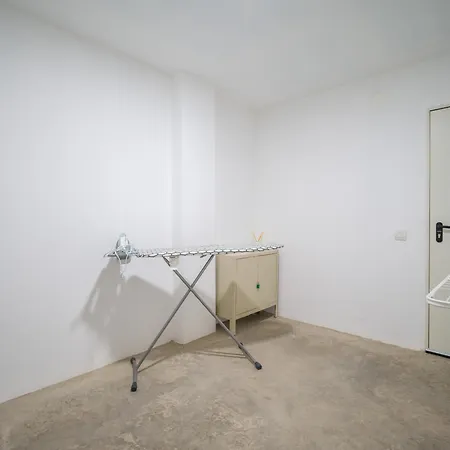 Vakantiehuis Beyond Amadores 11 *